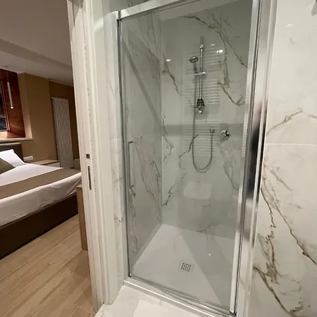 Martini 2 Guest house 4*